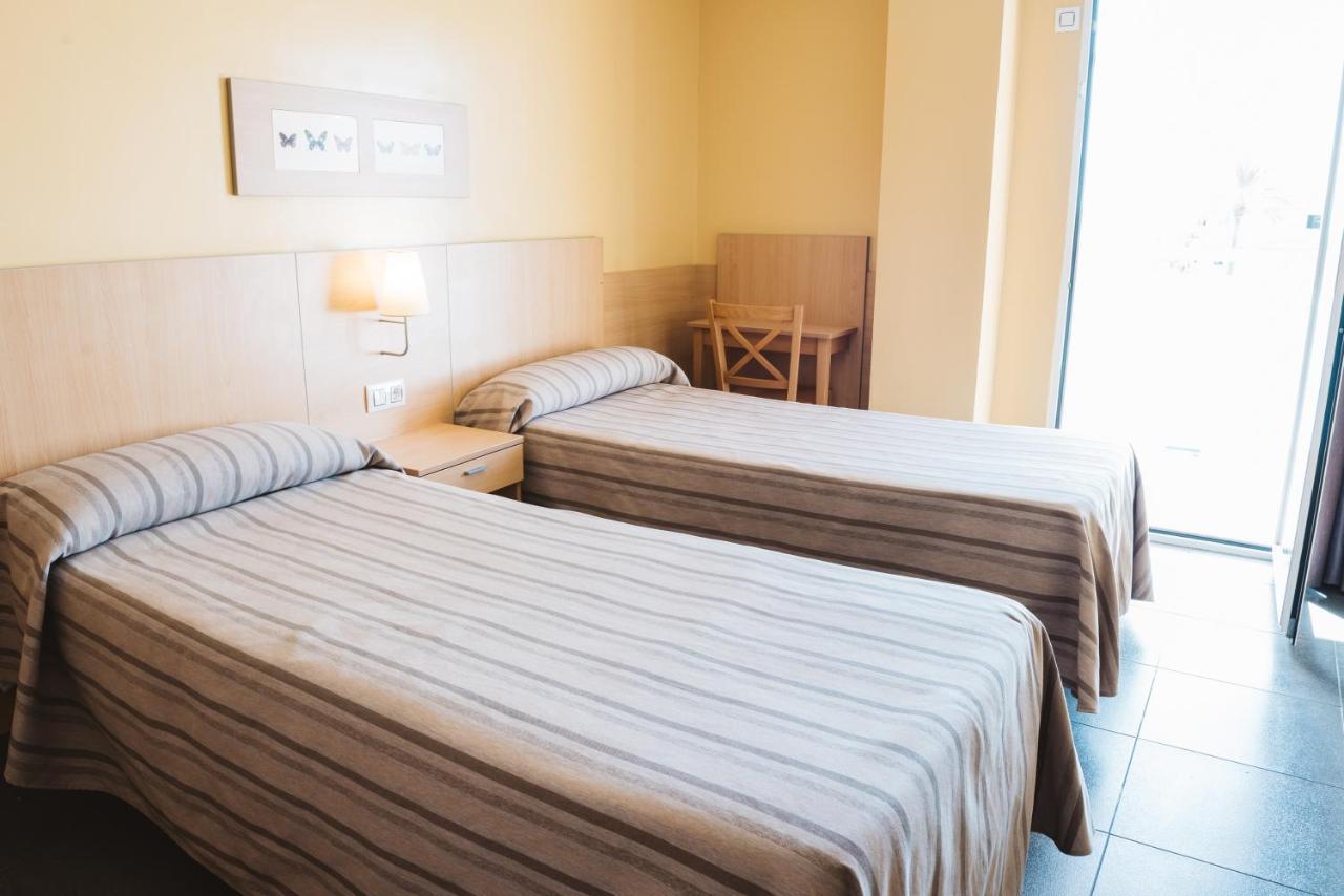 Apartamentos Turisticos Terralta Бенидорм Екстериор снимка