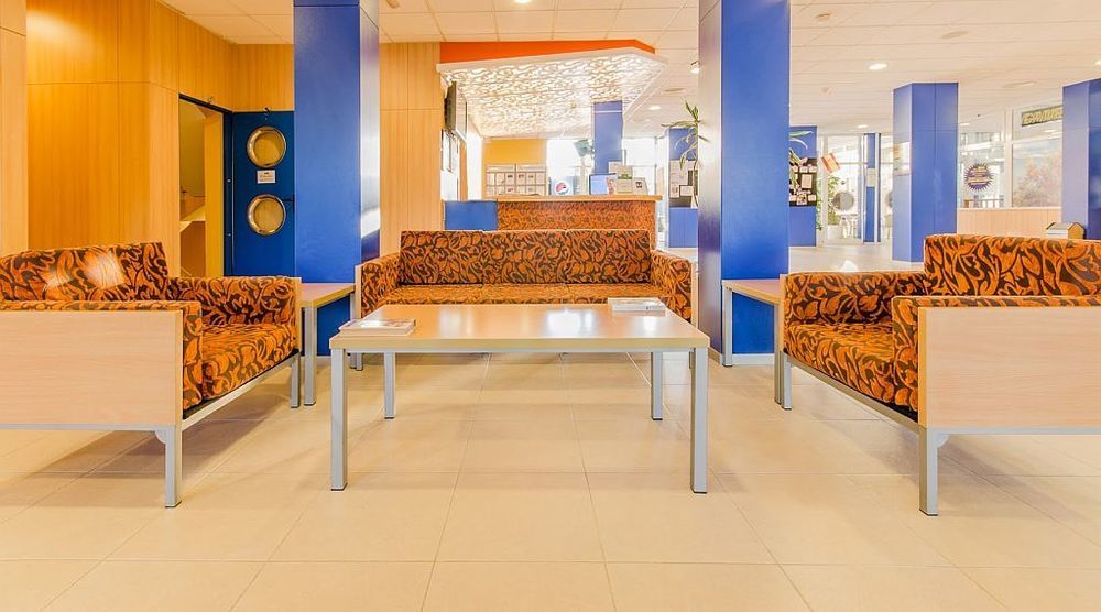 Apartamentos Turisticos Terralta Бенидорм Екстериор снимка