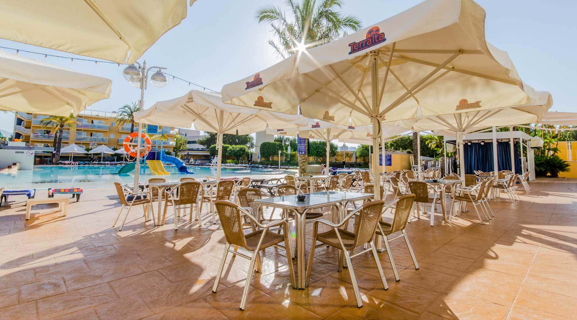 Apartamentos Turisticos Terralta Бенидорм Екстериор снимка